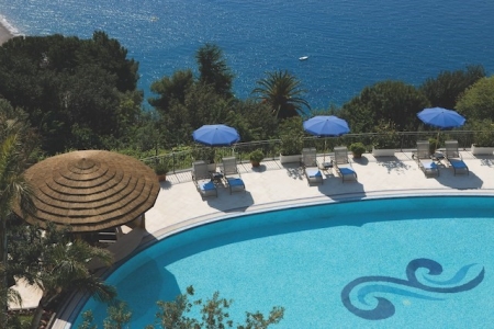 Pizza con vista all'Hotel Raito Amalfi Coast 